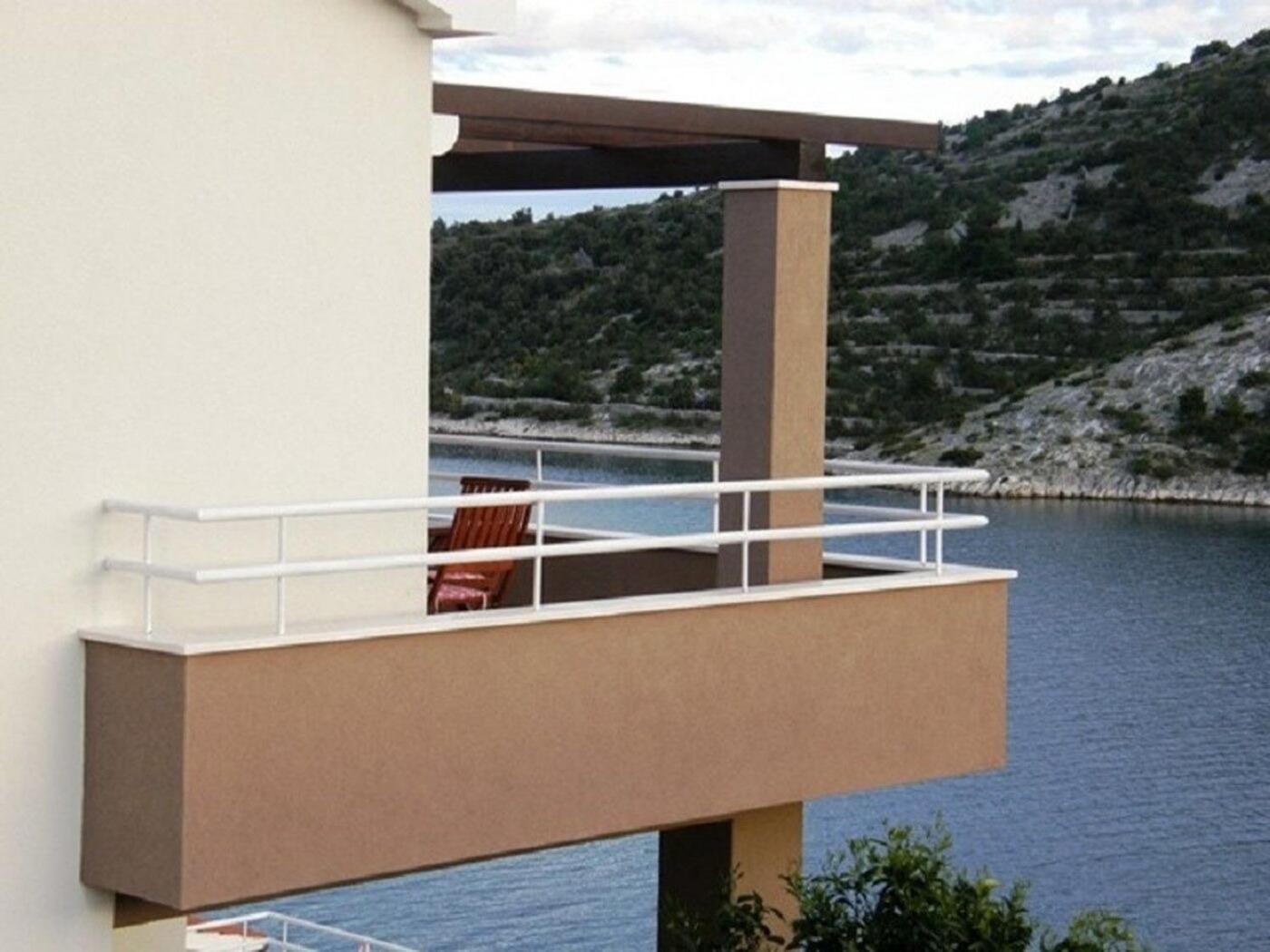 Apartments Ljubi Vinišće Εξωτερικό φωτογραφία