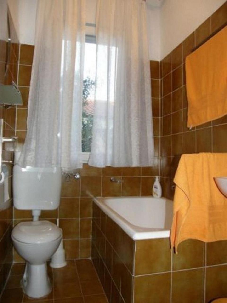 Apartments Ljubi Vinišće Εξωτερικό φωτογραφία